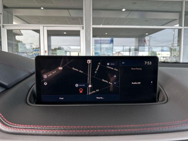 Photo of 2022 Gray Acura MDX