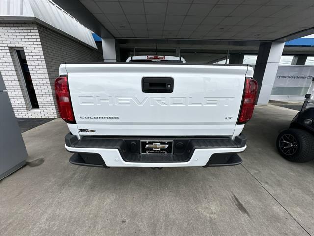 Photo of 2022 Summit White Chevrolet Colorado