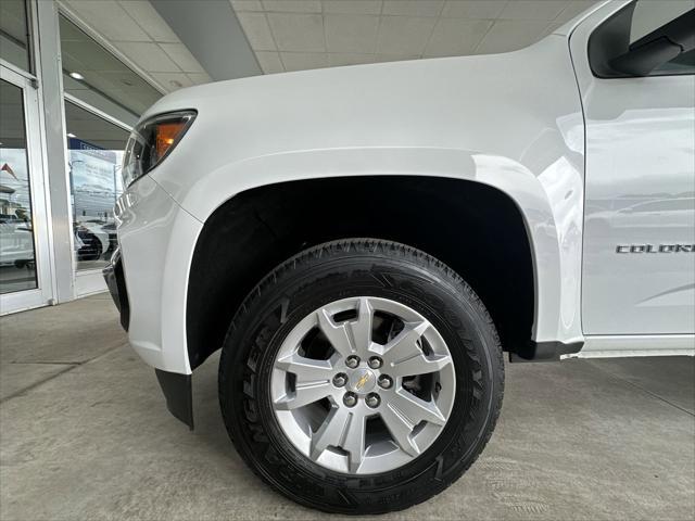 Photo of 2022 Summit White Chevrolet Colorado