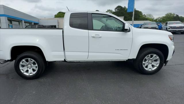 Photo of 2022 Summit White Chevrolet Colorado
