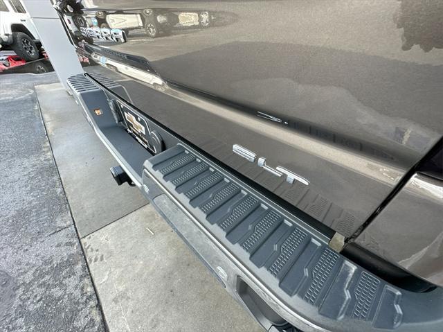 Photo of 2020 Smokey Quartz Metallic GMC Sierra 1500