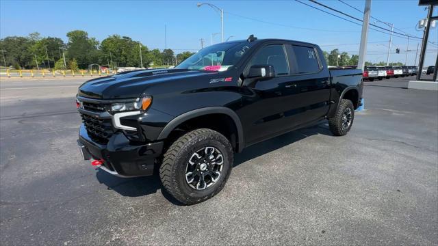 Photo of 2025 Black Chevrolet Silverado 1500
