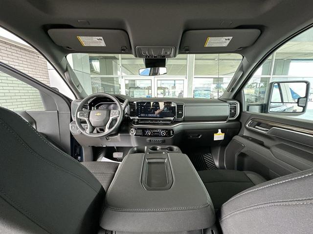 Photo of 2025 Blue Chevrolet Silverado 3500