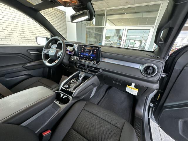 Photo of 2025 Gray Chevrolet Colorado