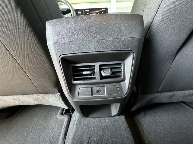 Photo of 2025 Gray Chevrolet Colorado