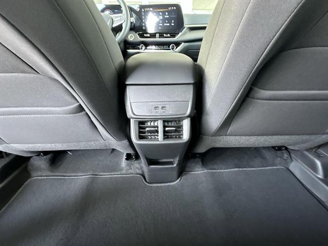 Photo of 2026 Gray Chevrolet Equinox