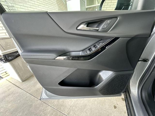 Photo of 2026 Gray Chevrolet Equinox