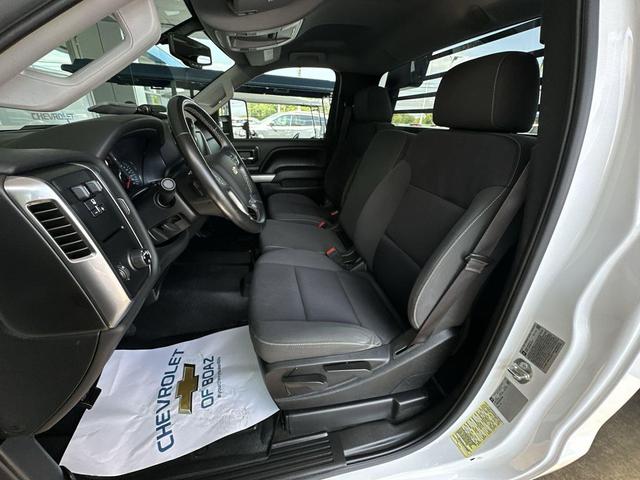 Photo of 2015 Summit White Chevrolet Silverado 3500