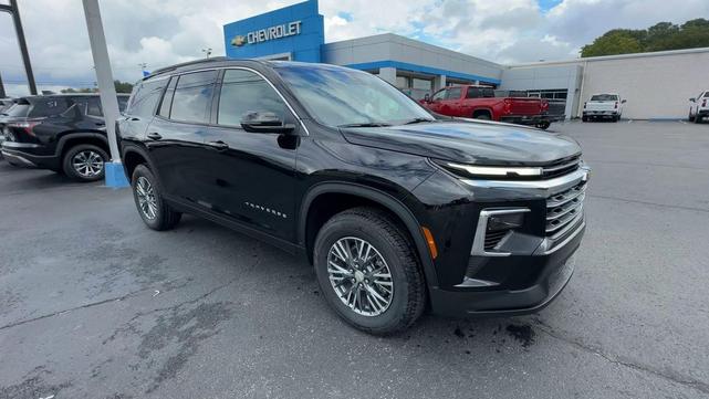 Photo of 2026 Black Chevrolet Traverse