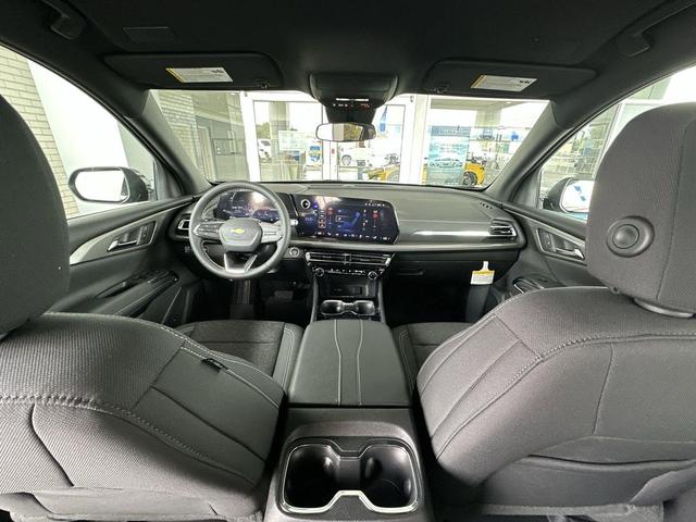 Photo of 2026 Black Chevrolet Traverse