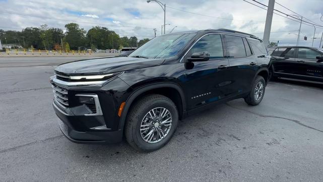 Photo of 2026 Black Chevrolet Traverse