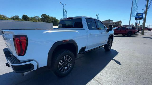 Photo of 2023 Summit White GMC Sierra 2500