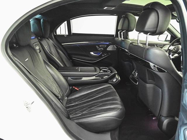 Photo of 2020 designo Diamond White Mercedes-Benz AMG S 63