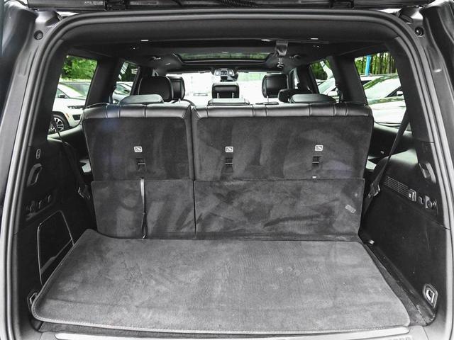 Photo of 2024 Diamond Black Jeep Wagoneer