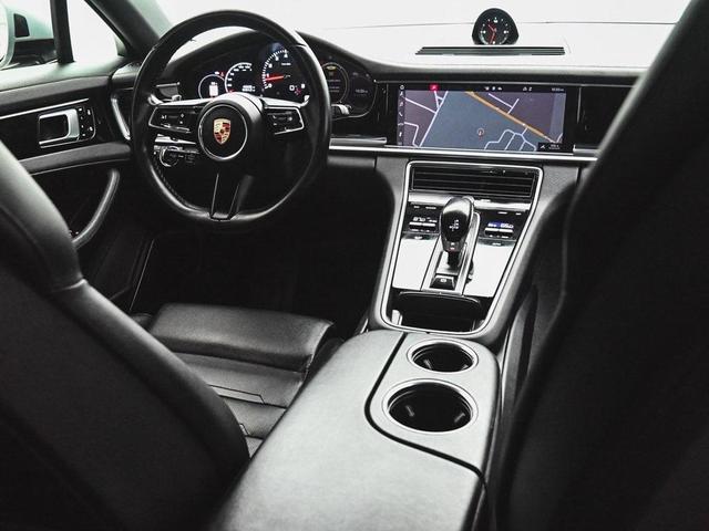 Photo of 2021 Dolomite Silver Metallic Porsche Panamera