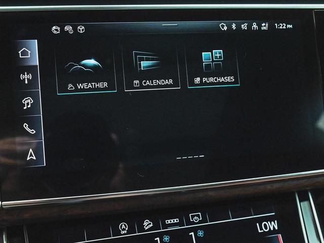 Photo of 2025 Mythos Black Metallic Audi Q8