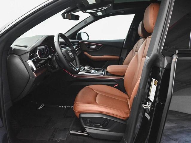 Photo of 2025 Mythos Black Metallic Audi Q8