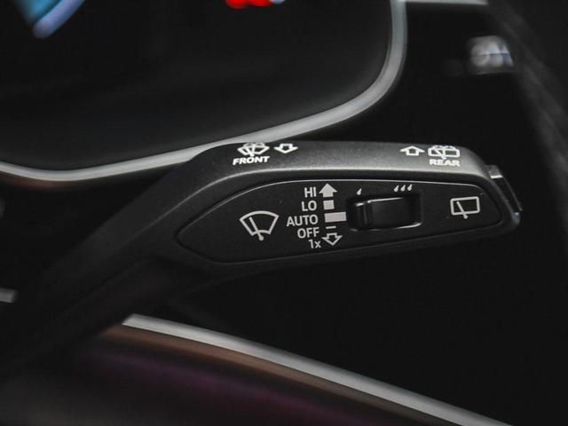 Photo of 2025 Mythos Black Metallic Audi Q8