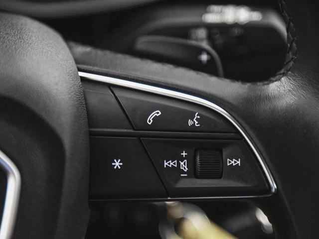 Photo of 2022 Chronos Gray Metallic Audi Q3