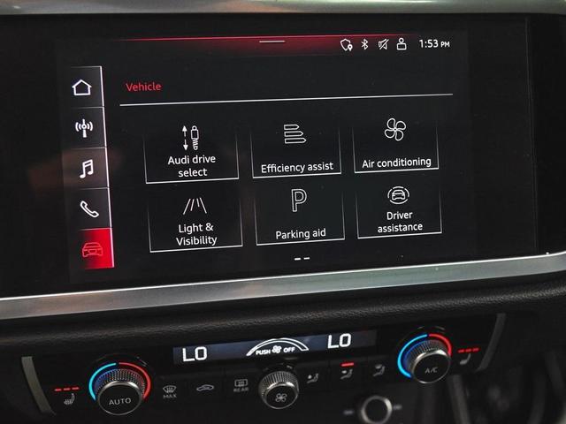 Photo of 2022 Chronos Gray Metallic Audi Q3
