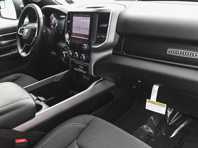 Photo of 2022 Billet Silver Metallic Clearcoat RAM 1500