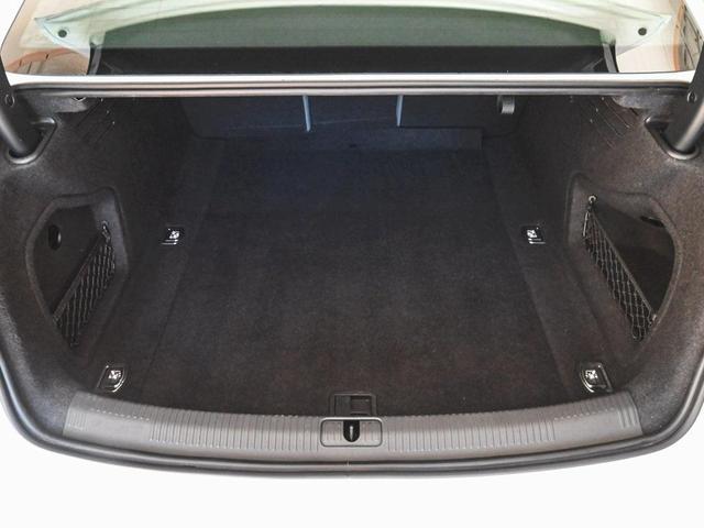 Photo of 2022 Ibis White Audi S4