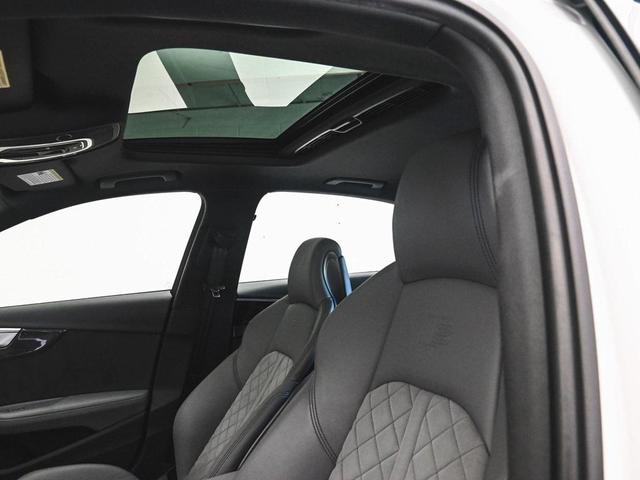 Photo of 2022 Ibis White Audi S4
