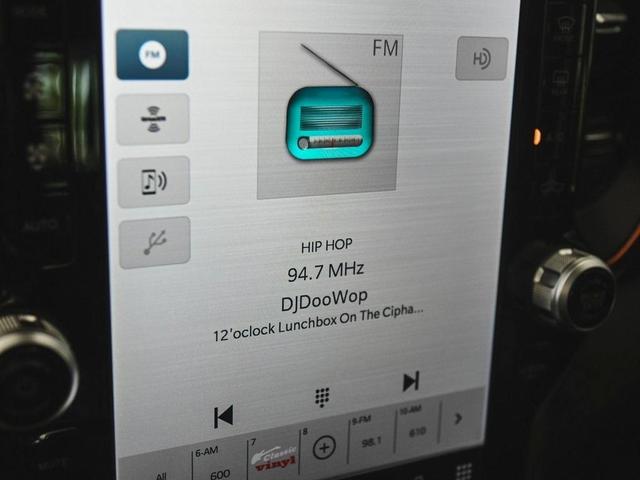 Photo of 2023 Diamond Black RAM 1500