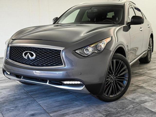 2017 Infiniti QX70