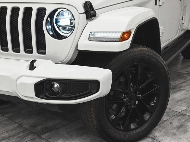 Photo of 2021 Bright White Clearcoat Jeep Wrangler Unlimited