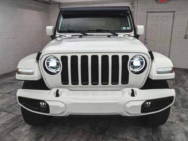 Photo of 2021 Bright White Clearcoat Jeep Wrangler Unlimited