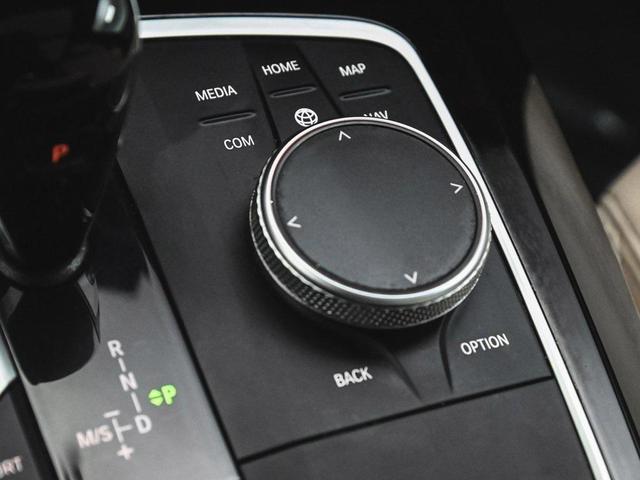 Photo of 2022 Jet Black BMW X3