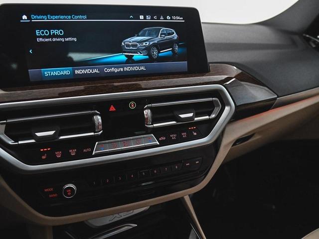 Photo of 2022 Jet Black BMW X3