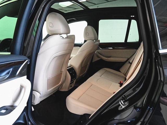 Photo of 2022 Jet Black BMW X3