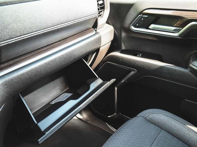 Photo of 2023 Black Chevrolet Silverado 1500