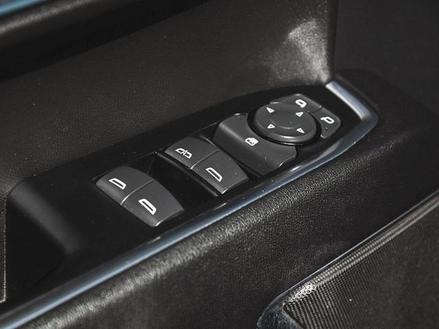Photo of 2023 Black Chevrolet Silverado 1500