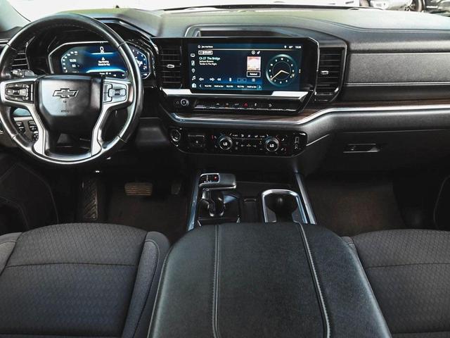 Photo of 2023 Black Chevrolet Silverado 1500
