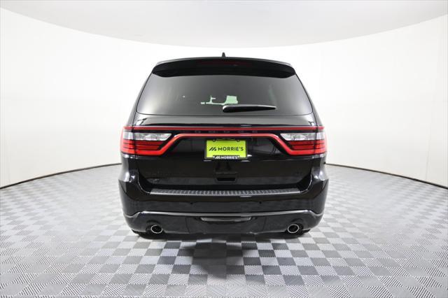 Photo of 2025 DB Black Crystal Clearcoat Dodge Durango