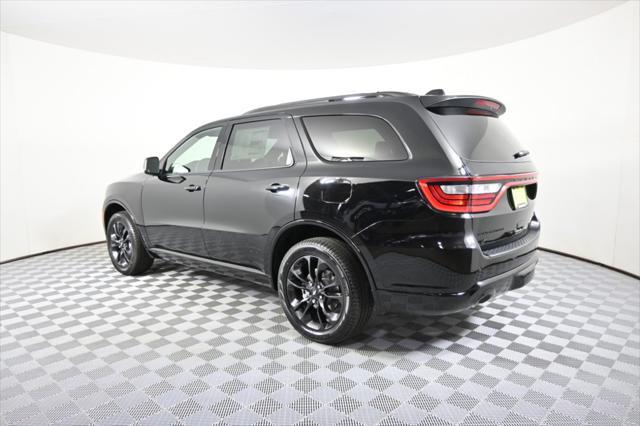 Photo of 2025 DB Black Crystal Clearcoat Dodge Durango