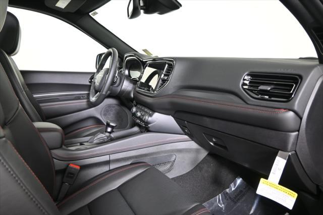Photo of 2025 DB Black Crystal Clearcoat Dodge Durango