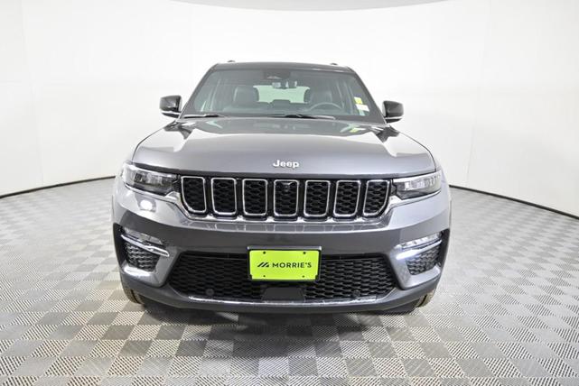 Photo of 2025 Baltic Gray Metallic Clearcoat Jeep Grand Cherokee