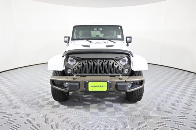 Photo of 2017 Bright White Clearcoat Jeep Wrangler Unlimited