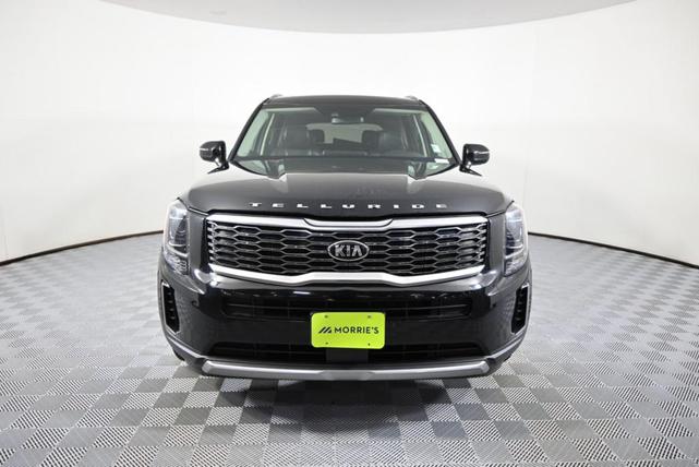Photo of 2020 Ebony Black Kia Telluride