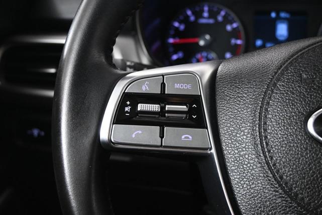 Photo of 2020 Ebony Black Kia Telluride