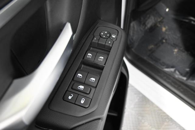 Photo of 2026 Bright White Clearcoat RAM 1500
