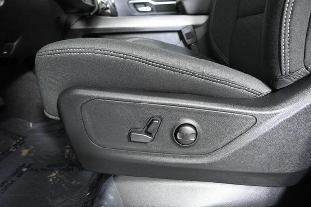 Photo of 2026 Bright White Clearcoat RAM 1500
