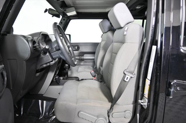 Photo of 2008 Black Clearcoat Jeep Wrangler