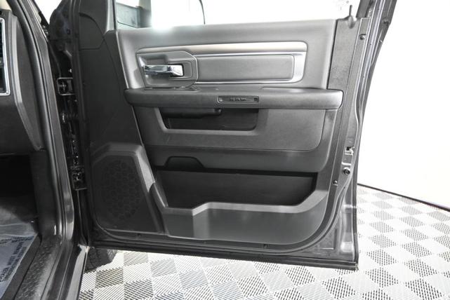 Photo of 2023 Granite Crystal Metallic Clearcoat RAM 1500 Classic