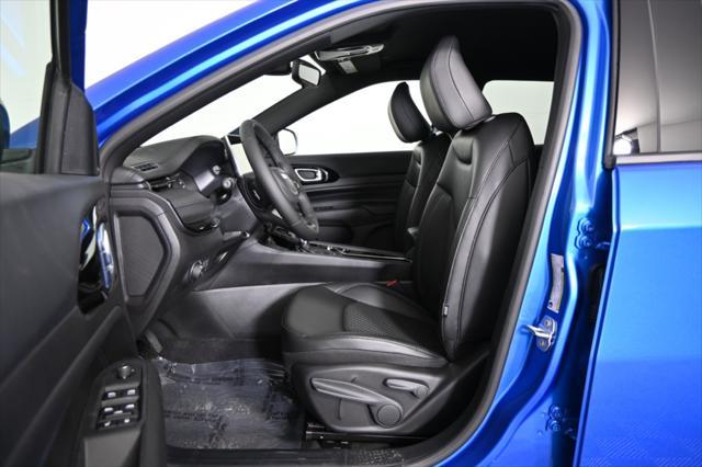 Photo of 2025 Hydro Blue Pearlcoat Jeep Compass