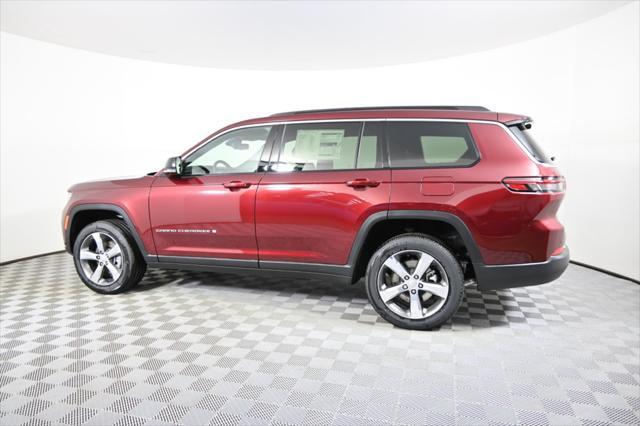 Photo of 2025 Velvet Red Pearlcoat Jeep Grand Cherokee L